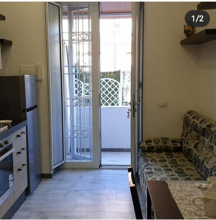 Hotel La Dimora Di Rosy Napoli Esterno foto