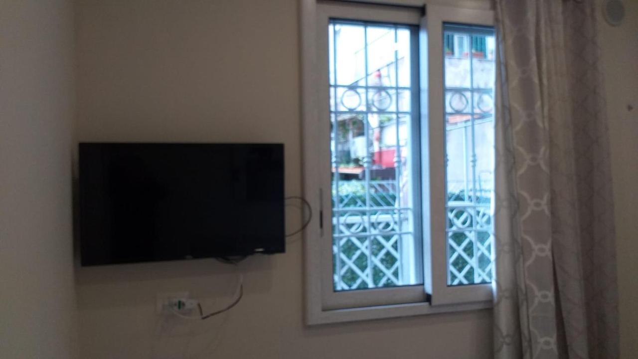 Hotel La Dimora Di Rosy Napoli Esterno foto